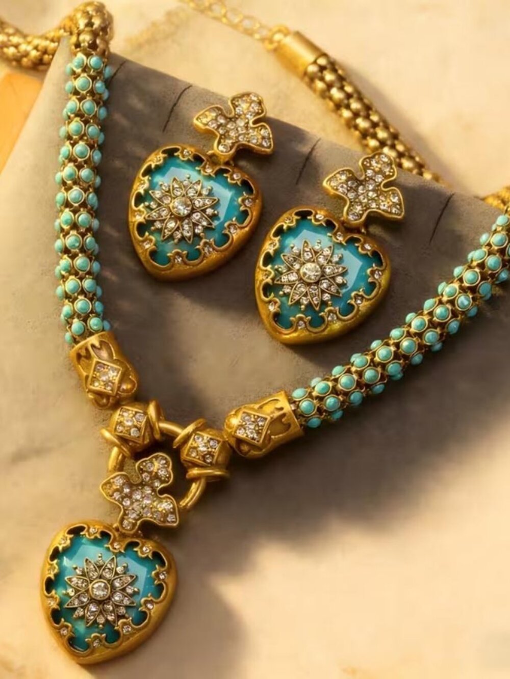 ROMANTIC MY HEART WILL GO ON FOR EVER BLUE AQUA NECKLACE AND EARRINGS SET N
